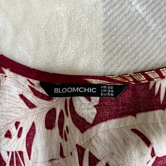 BLOOMCHIC Red and Cream Tropical Print Wrap V-Neck Split Hem Dress Size 20 - Picture 6 of 12